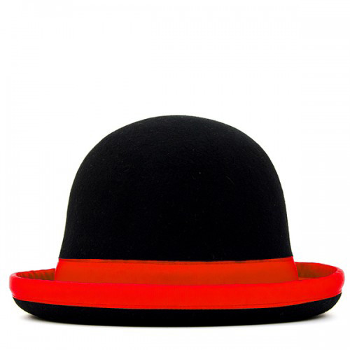 Tumbler Hat black with red trim